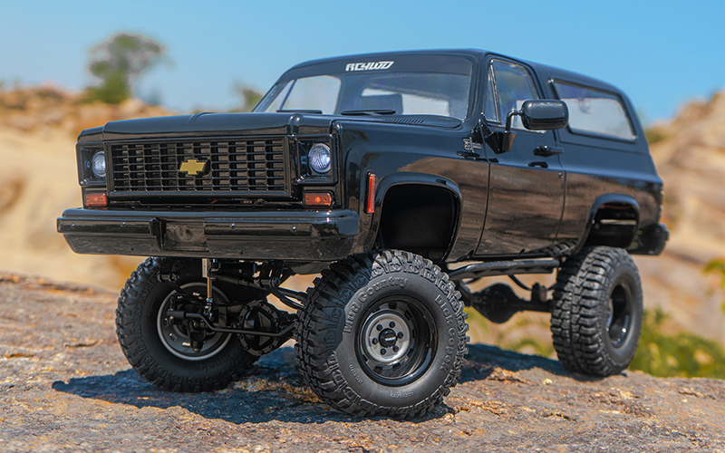 RC4WD Trail Finder 2 RTR w/Chevrolet Blazer Body Set (Midnight Edition)