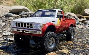 RC4WD Trail Finder 2 RTR w/1982 Toyota Pickup Hard Body Set (Red)